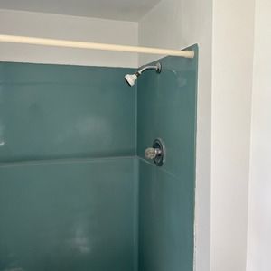 Meet your Posher, Mia